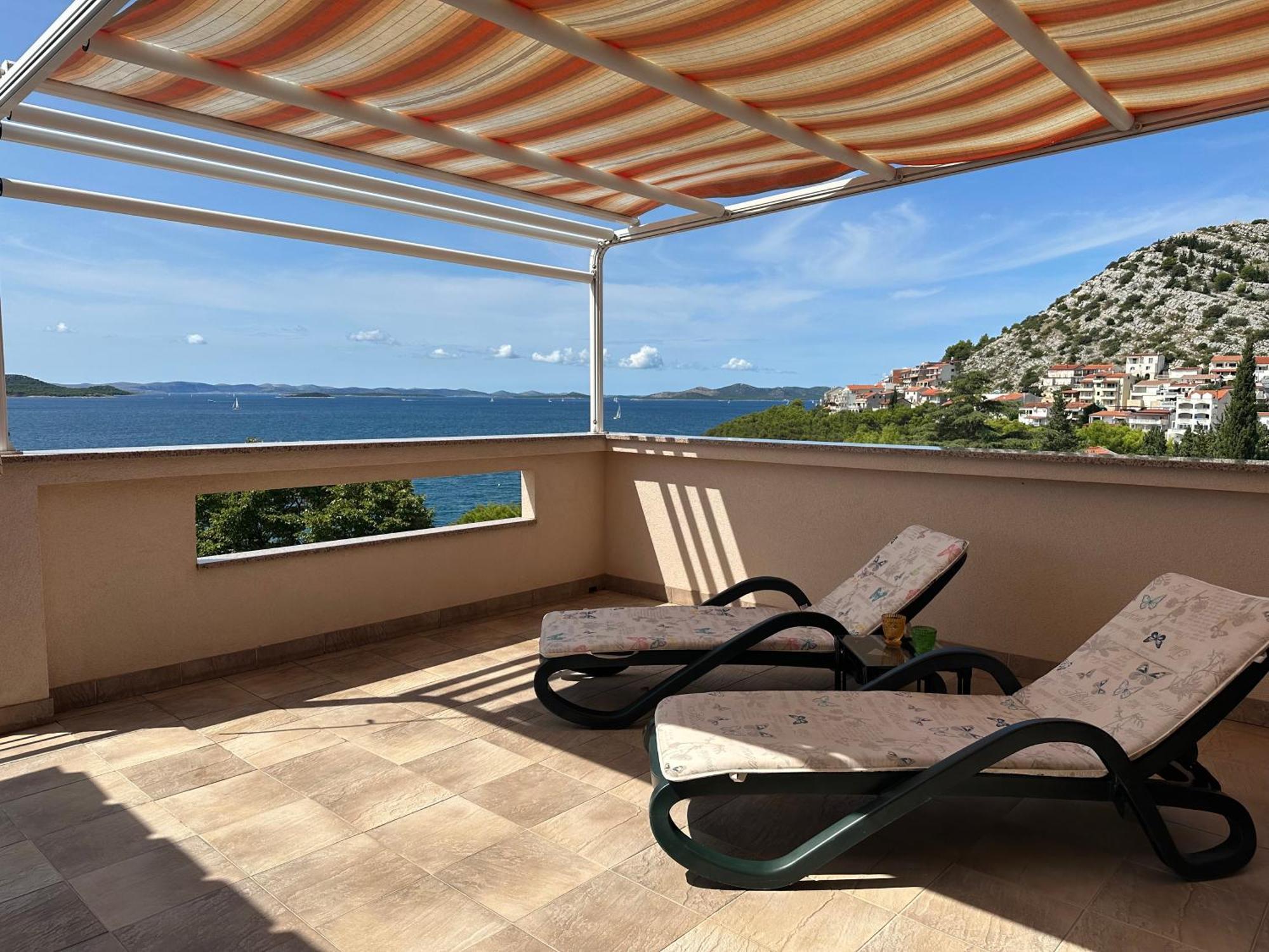 Apartment Mona 1, Fantastischer Meerblick Drage Exteriér fotografie